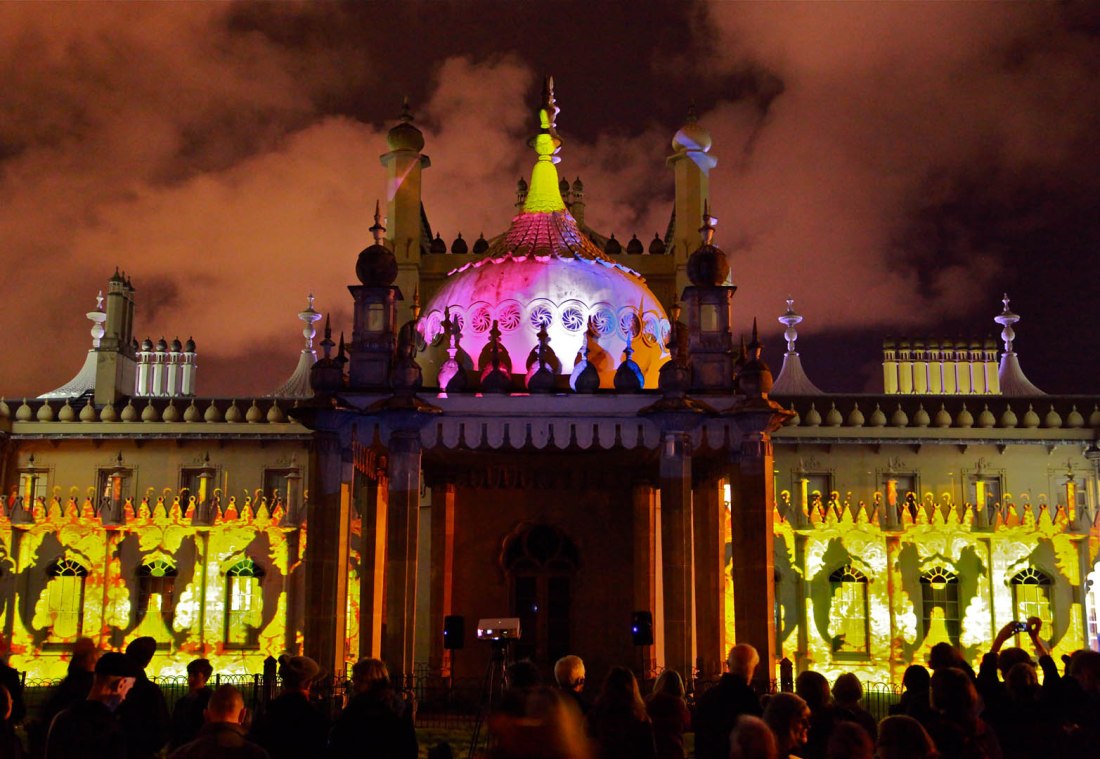 the-illuminated-palace_12072223445_o